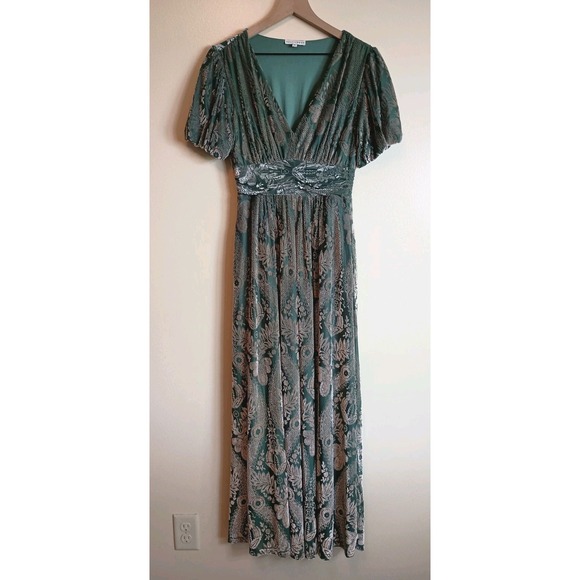 Baltic Born Dresses & Skirts - Baltic Born Leslie Velvet Maxi Dress Sage Silver Burnout Size M